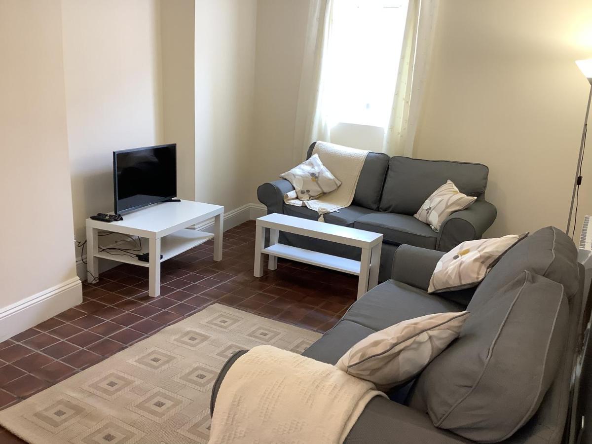 1 - Bed Ground Floor Apartment Tenby Exterior foto